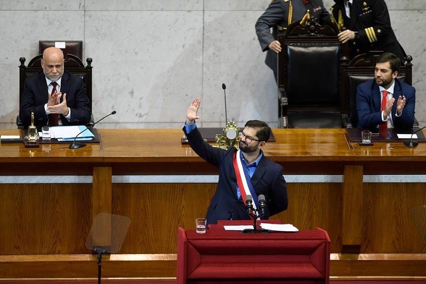 Presidente Gabriel Boric se dirige al país en su primera Cuenta Pública, realizada tradicionalmente en el Congreso Nacional.