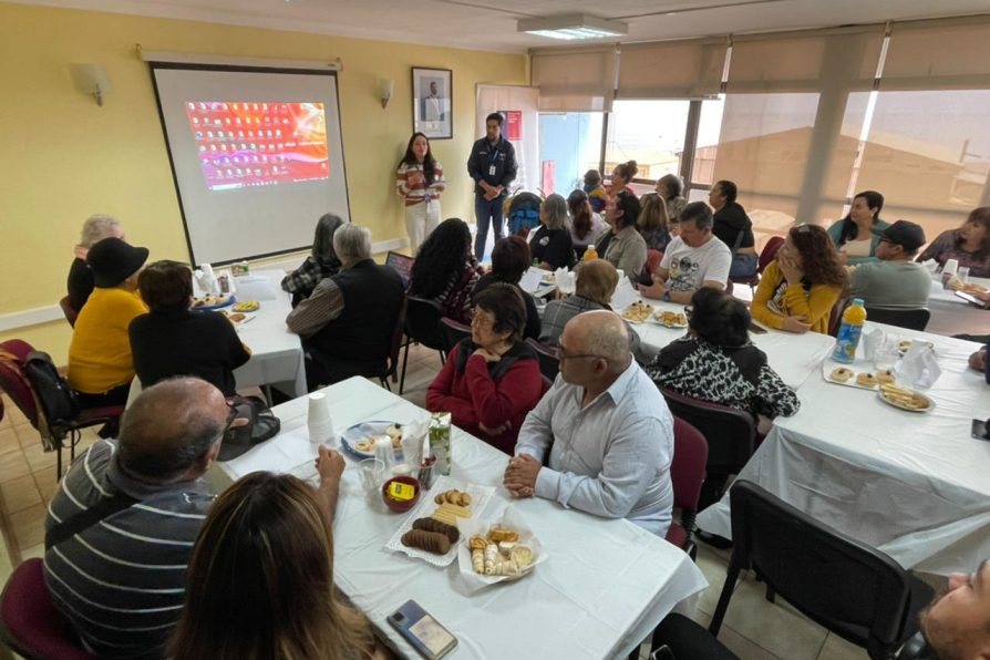 Delegación Presidencial junto a Seremi de Gobierno celebran Día del Dirigente Social